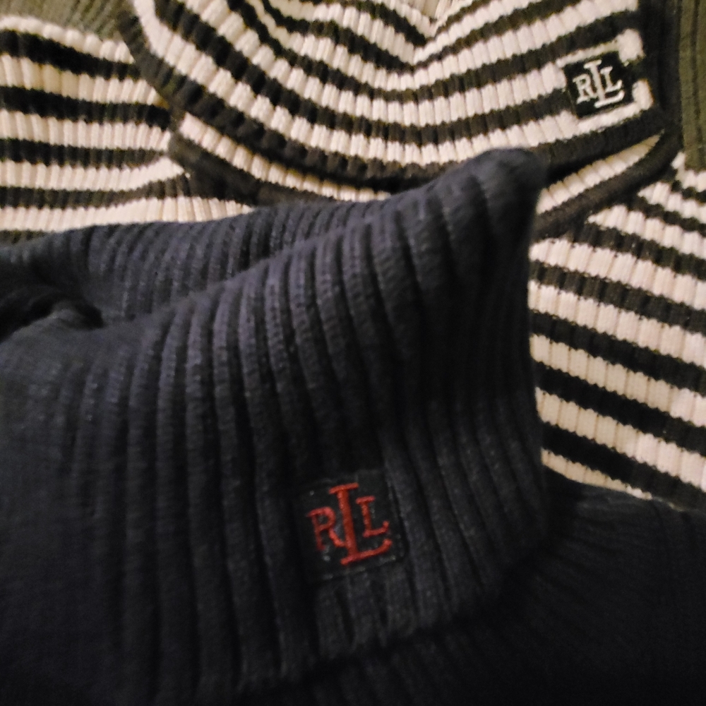 Lauren Ralph Lauren Women's Turtlenecks - Picture 7 of 12